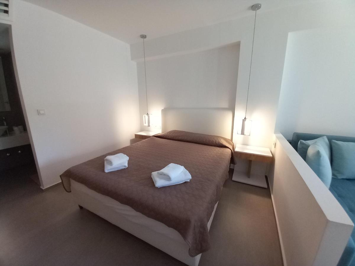 Barbara Luxury Suites Sívota エクステリア 写真